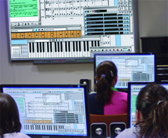 1284114994_alumnosaulainfcopia