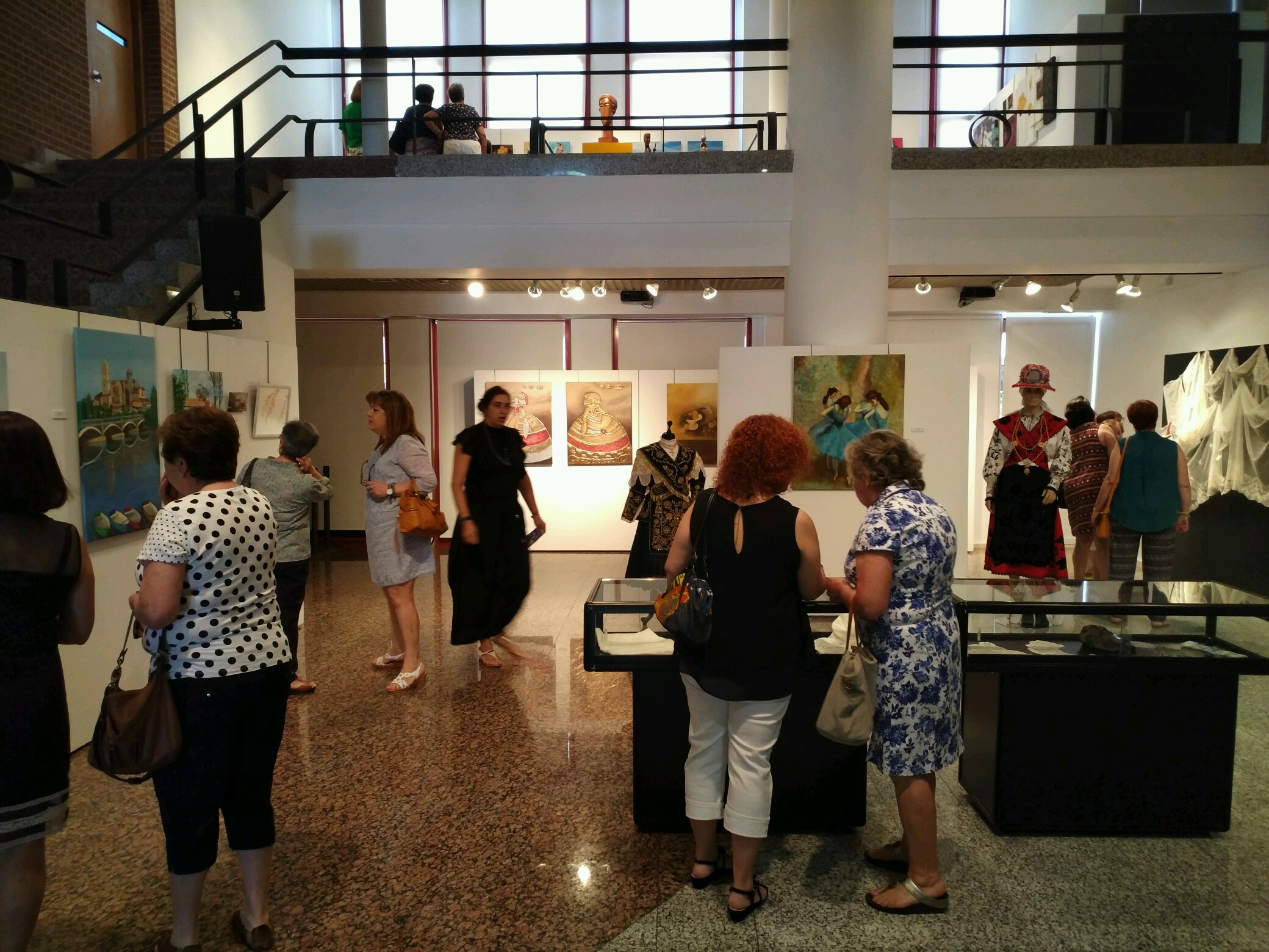 Exposición de las obras de los «Talleres de Ocio y Tiempo Libre» en el CDS