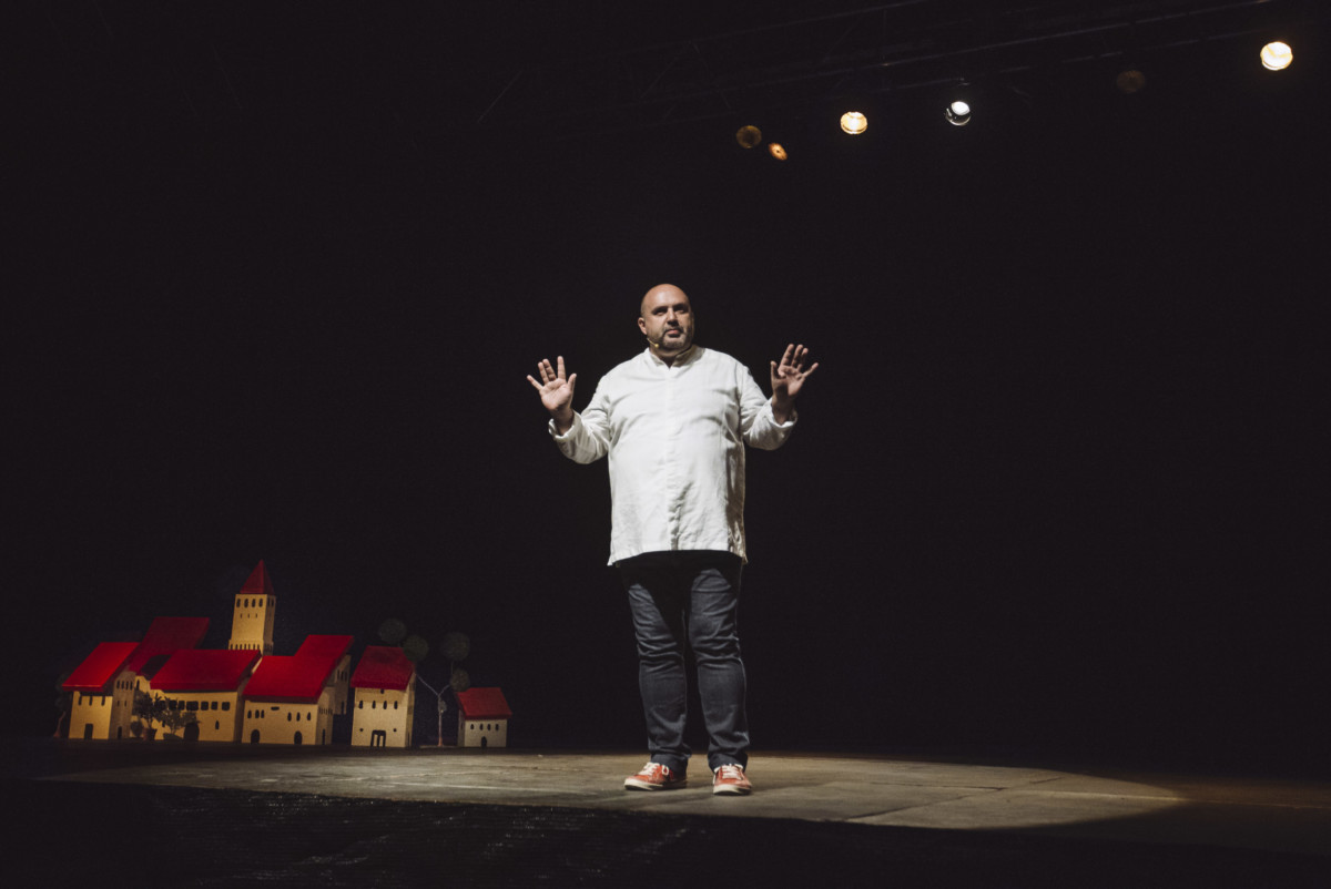 Félix Albo y «El pueblo de los mellados» llegan al Teatro Calderón el 13 de abril