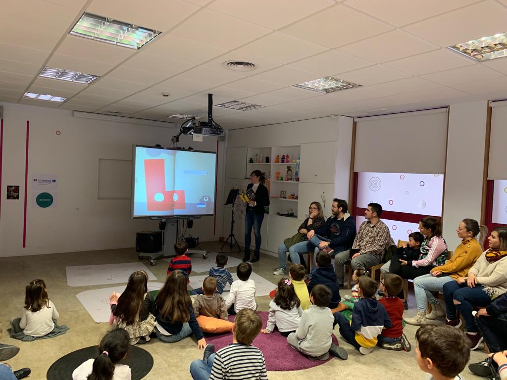 Casas Lectoras 1 dea bril de 2019 con Sara Iglesias
